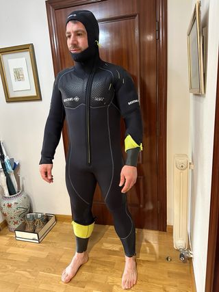 Traje de buceo Beuchat Talla XL grosor 7mm