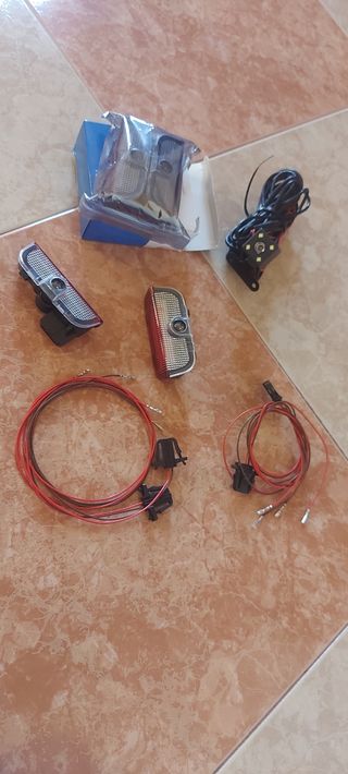 Luces de cortesía para Volkswagen y cámara trasera