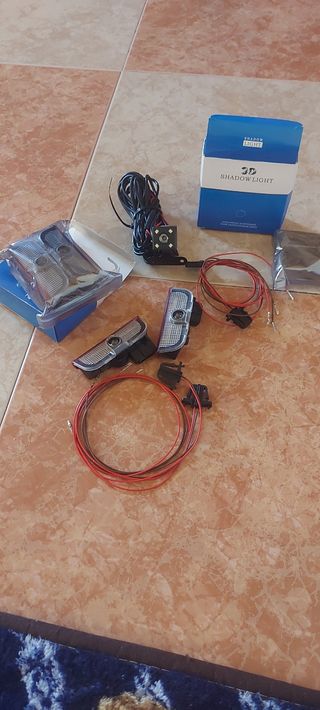 Luces de cortesía para Volkswagen y cámara trasera