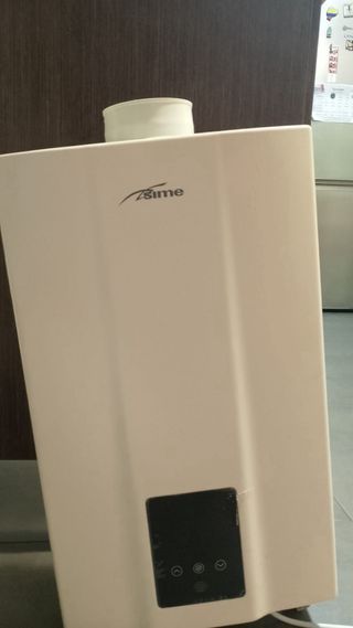 Calentador de gas de camara estanca sime mini 12