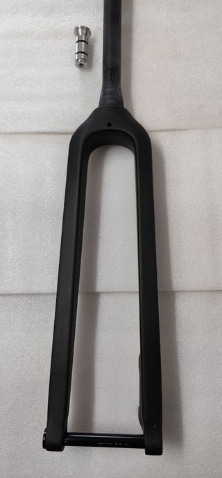 Horquilla carbono cónica 27.5" eje  pasante 15x100