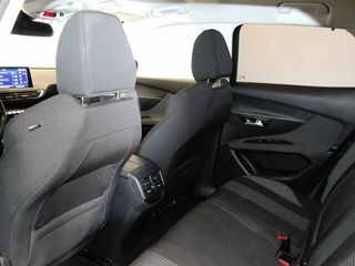 Peugeot 3008 1.6BLUEHDI 88KW (120CV) ALLURE S&S