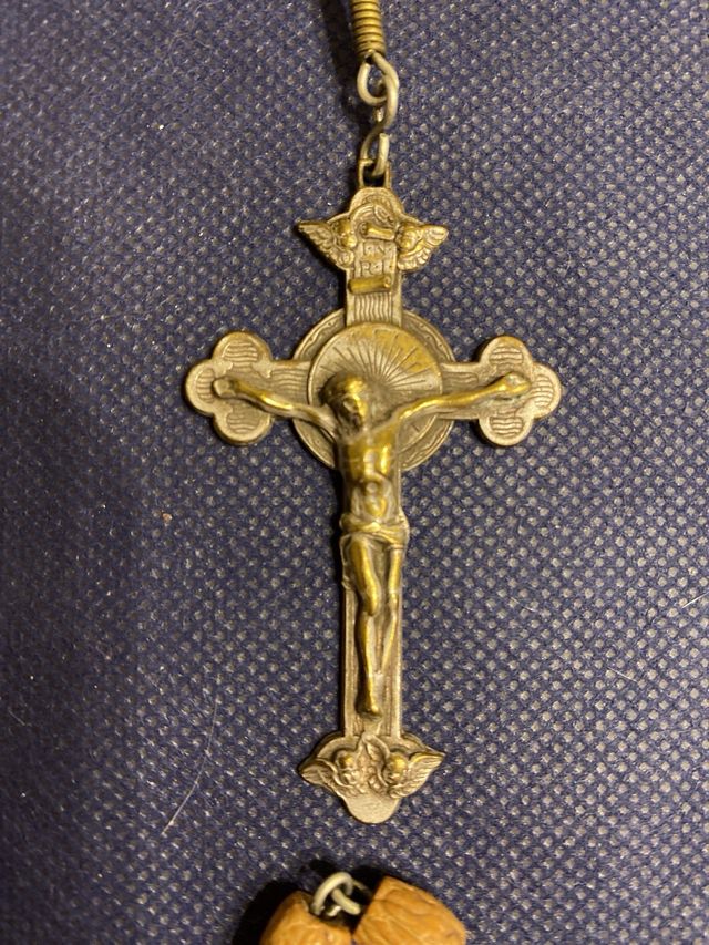 Rosario antico in legno d'olivo