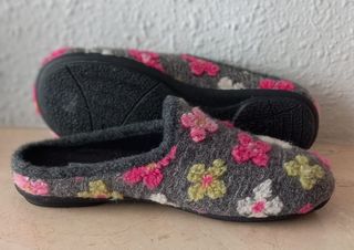 Zapatillas casa mujer niña número 37 nuevas 