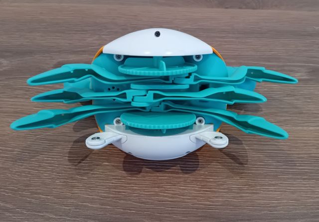 Cangrejo musical y móvil