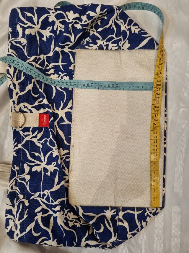 Borsa mare blu e bianca Triumph