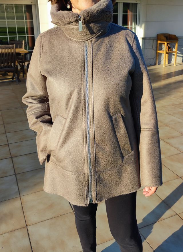 Chaquetón de piel Adolfo Dominguez