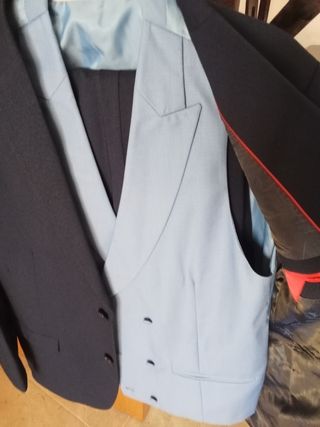 Traje chico