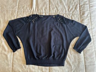 Top Mango negro con encaje talla S