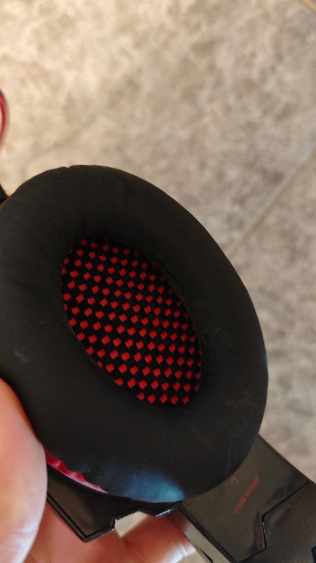 Auriculares Kotion Each rojos