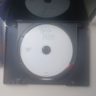 DVDs Disney: La Bella y la Bestia + Cenicienta.