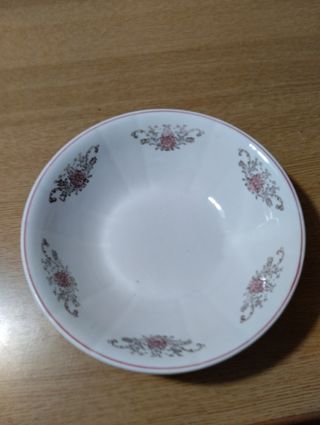 Insalatiera in ceramica. Vintage