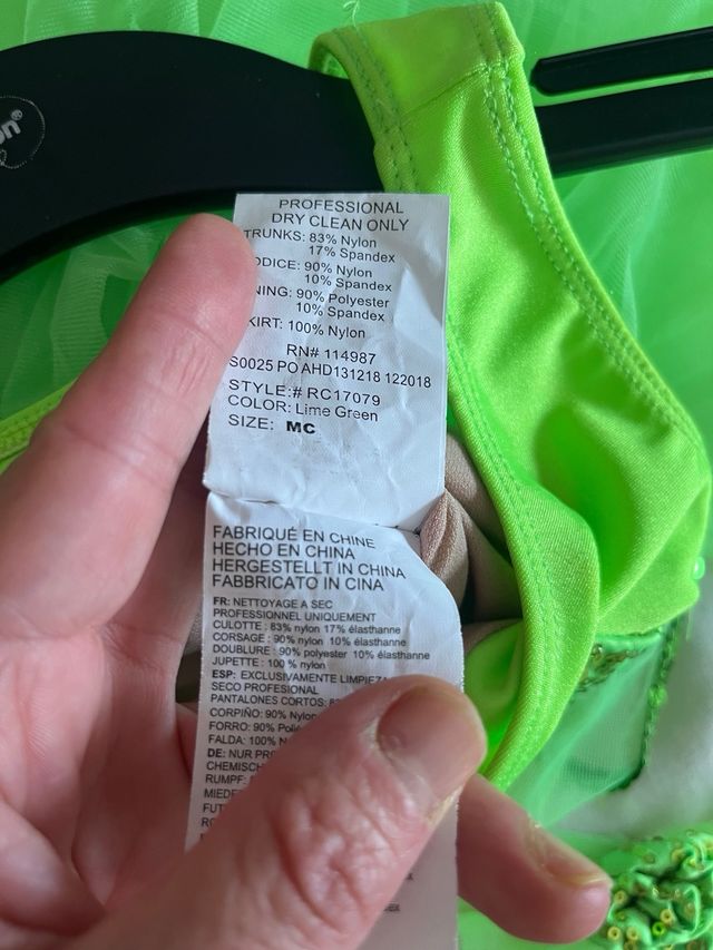 Vestido baile niña Revolution