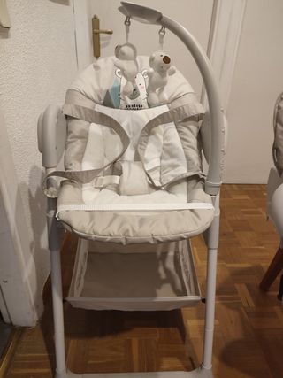 Trona Hauck 3 en 1, impecable