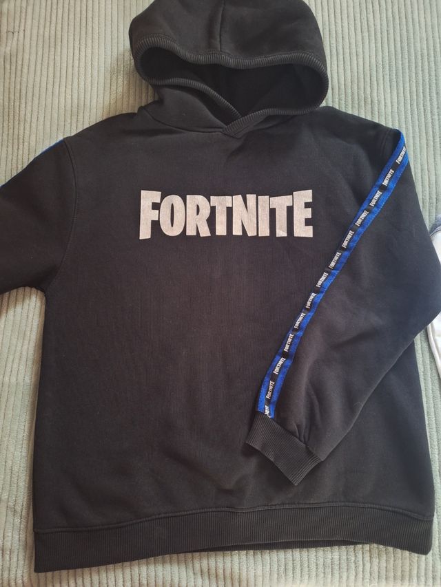 2 Sudaderas Niño 11-12: Fortnite y regalo la otra