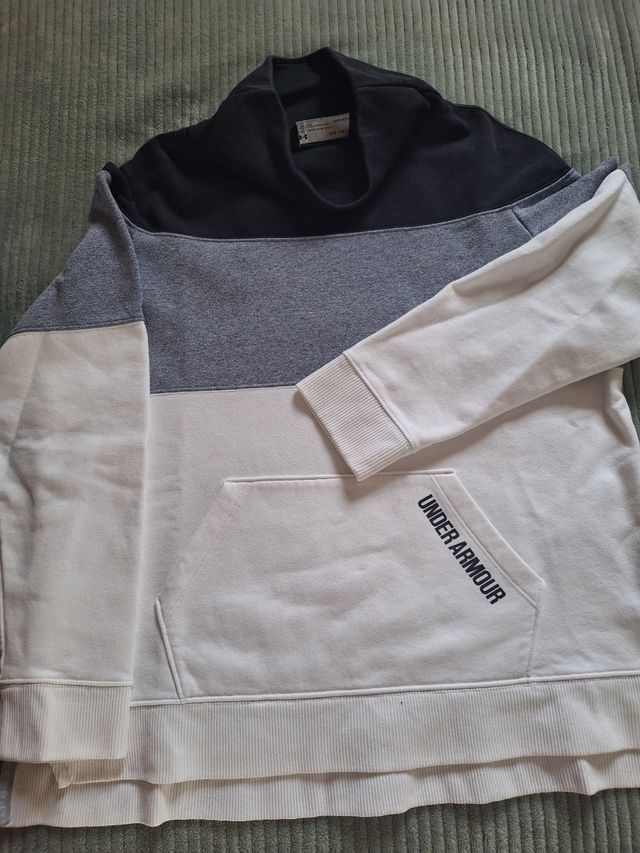 2 Sudaderas Niño 11-12: Fortnite y regalo la otra