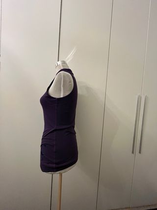 Top viola senza maniche