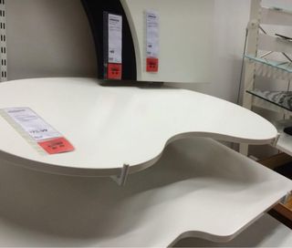Mesa tablero blanco HISSMON/SHUNNA IKEA 

