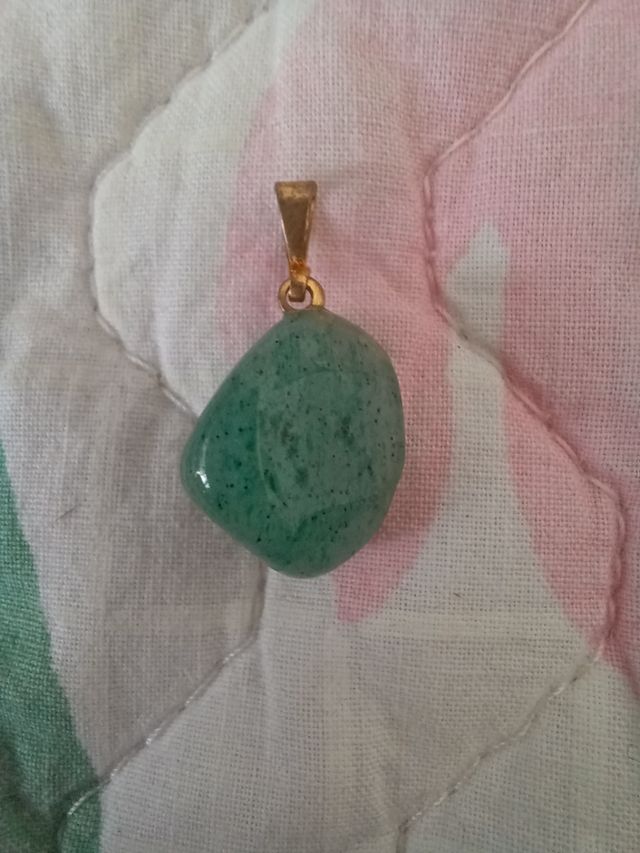 Ciondolo in quarzo verde