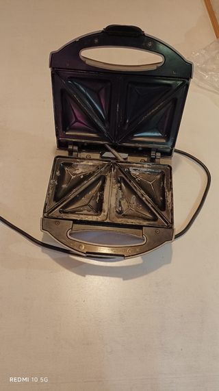 Sanduicheira Moulinex - usada