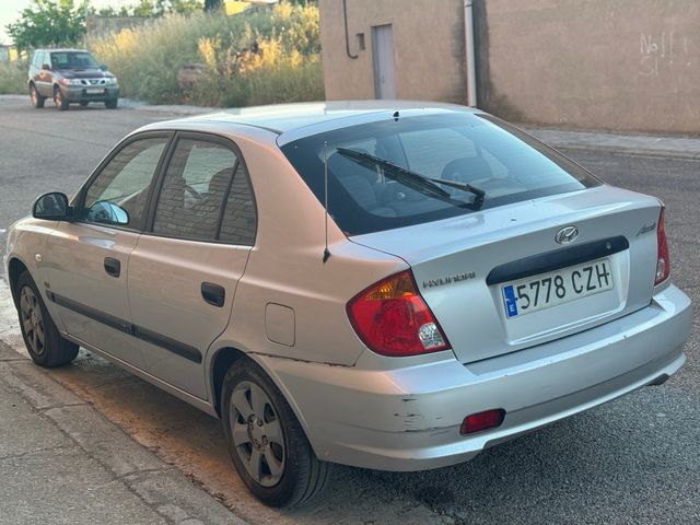 Hyundai Accent 2004