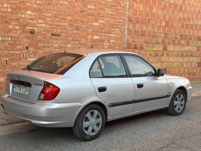 Hyundai Accent 2004