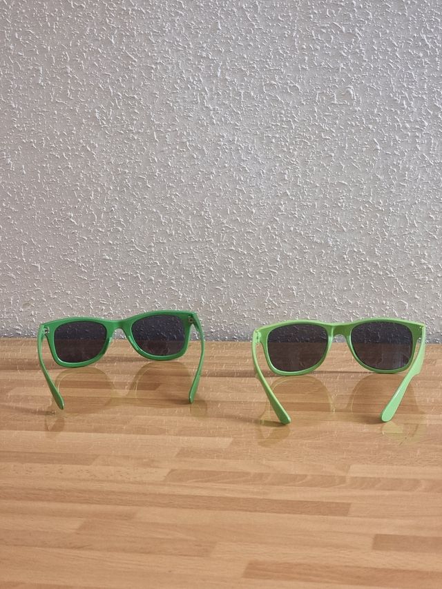 Gafas sol verdes (precio individual)