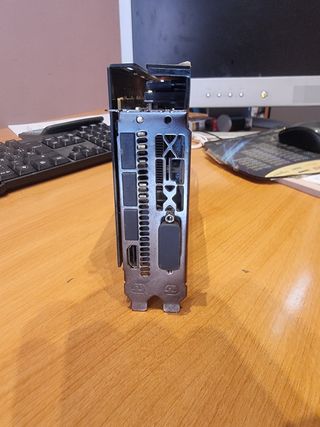 Tarjeta grafica XFX AMD Radeon rx580