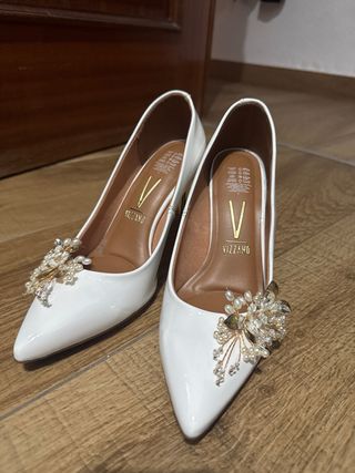 Vestido novia beige y blanco