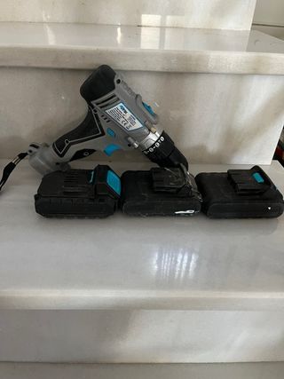 Taladro atornillador Ferrestok
es percutor