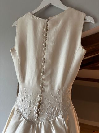 Vestido novia de seda