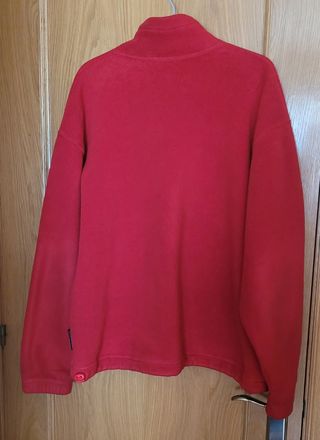 Chaqueta polar roja 