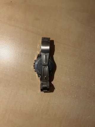 Reloj plateado