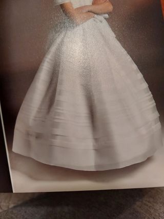 VESTIDO DE COMUNIÓN DE NIÑA