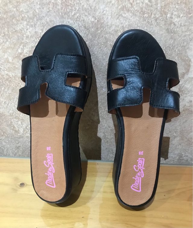 Chanclas plataforma negras