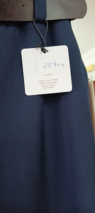 PANTALÓN ROJO NUEVO A ESTRENAR 