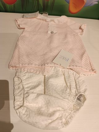 Conjunto bebé niña Paz Rodríguez 12 meses