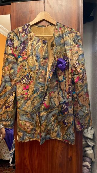 Chaqueta dorada vintage