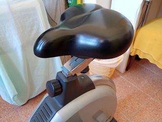 Bicicleta estática KETTLER