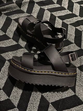 SANDALIAS DE TIRAS FRANCIS DE PIEL Dr. Martens size 40