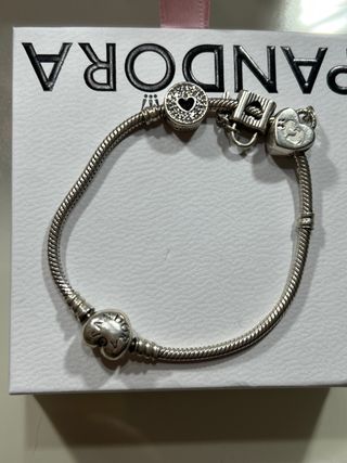 Pulsera pandora cierre corazon  