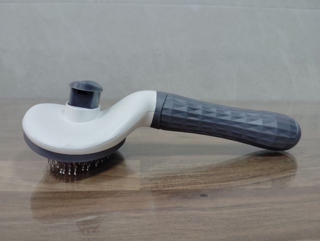 PEINE PARA MASCOTAS.