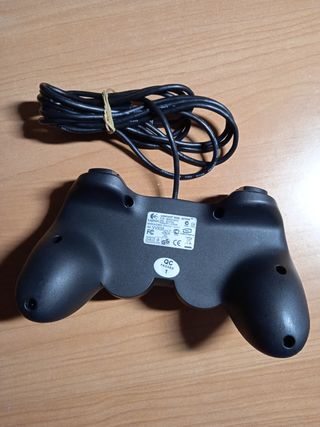 Mando Logitech Dual Action