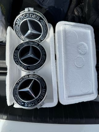 3 Embl Mercedes Benz - Cubre Llantas