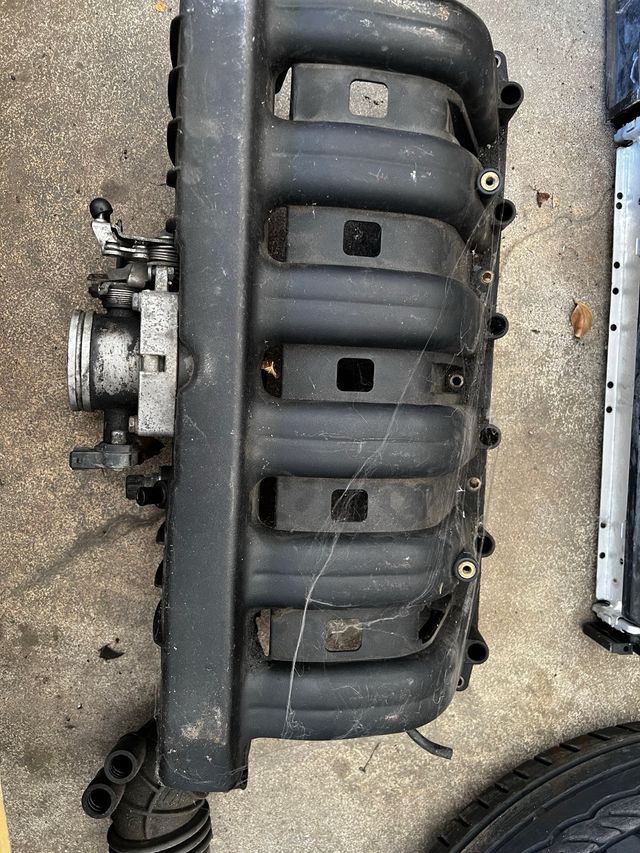 Admisión M50B20 BMW - Colector