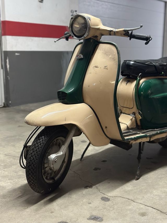 Lambretta Clásica Verde