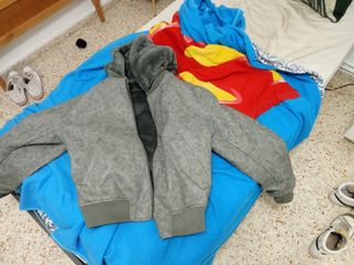 Cazadora Zara reversible gris