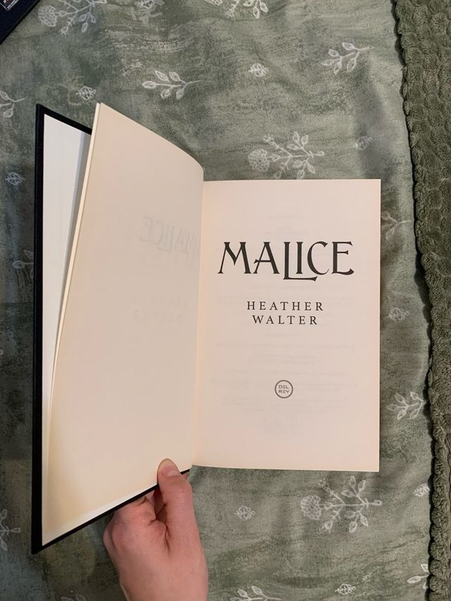 Libro Malice de Heather Walter