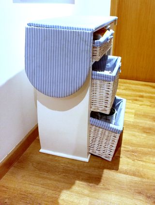 MUEBLE TABLA DE PLANCHAR