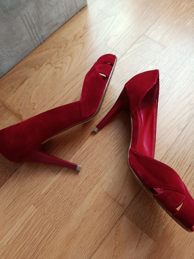 Zapatos salón terciopelo rojo